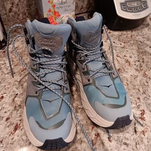 💕USED TWICE💕HOKA ANACAPA MID GTX BOOTS